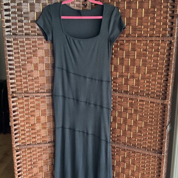 Black Ribbed Dress 💚 - Picture 1 of 5